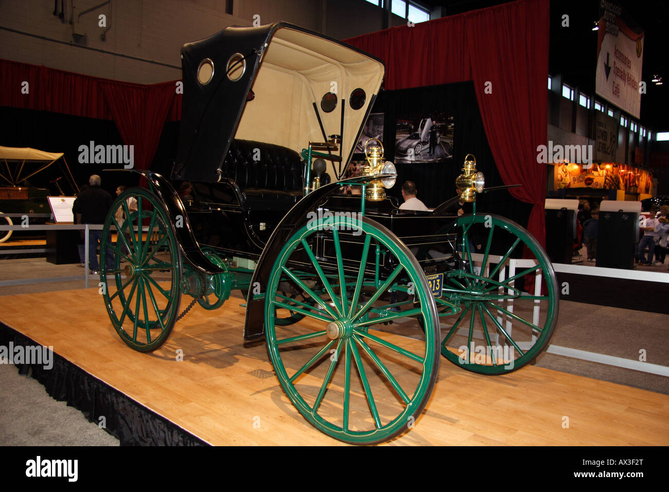 1909 Holsman . Chicago Auto Show 2008 Stock Photo