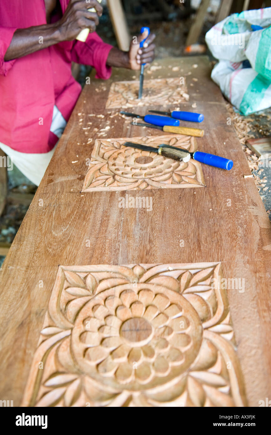 Zanzibar wood carvers of an inland village Stock Photo Alamy