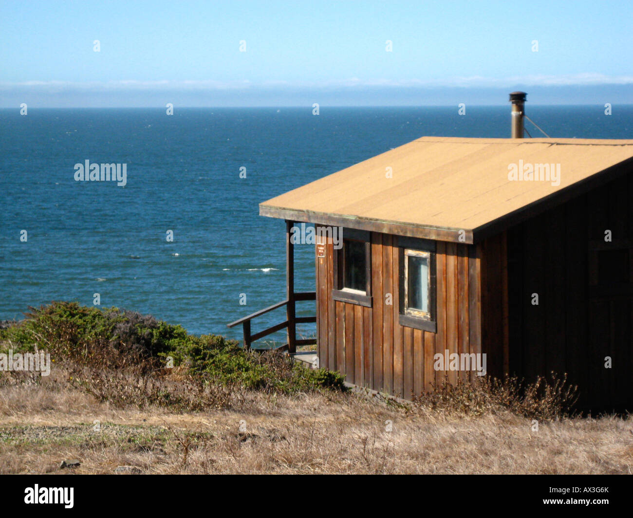 Cabin Stinson Steep Ravine Stock Photo 16717194 Alamy