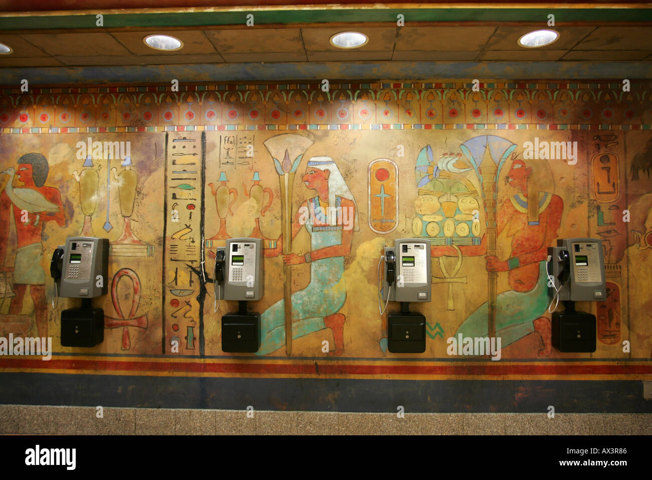 Pay phones in the Trafford Centre Shopping Centre Stock Photo Alamy