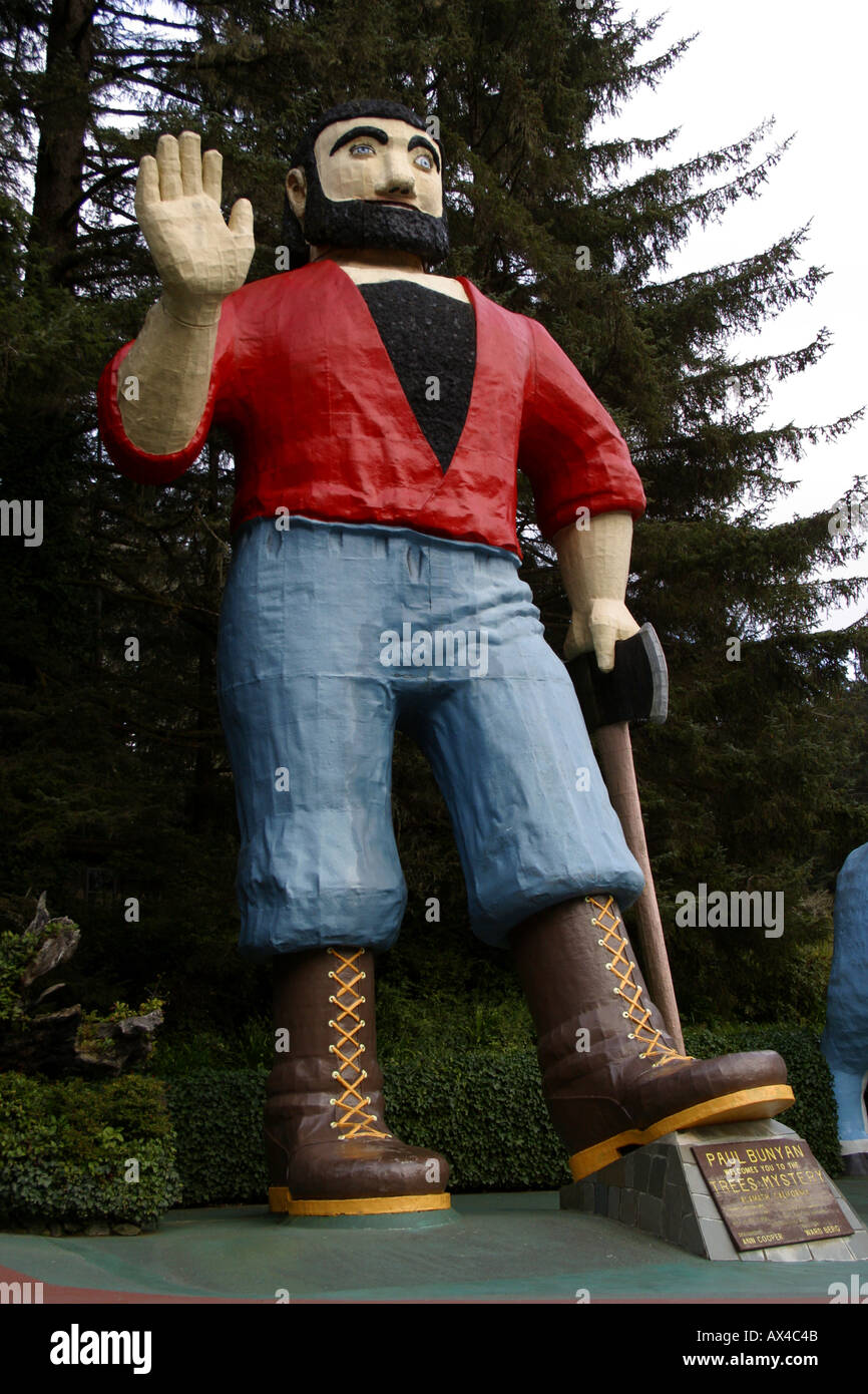 Paul Bunyan statue at Trees of Mystery Klamath California Stock Photo