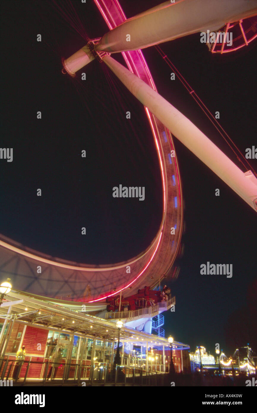London In 2002 Photography of the London Eye taken by the official photographer to the ...