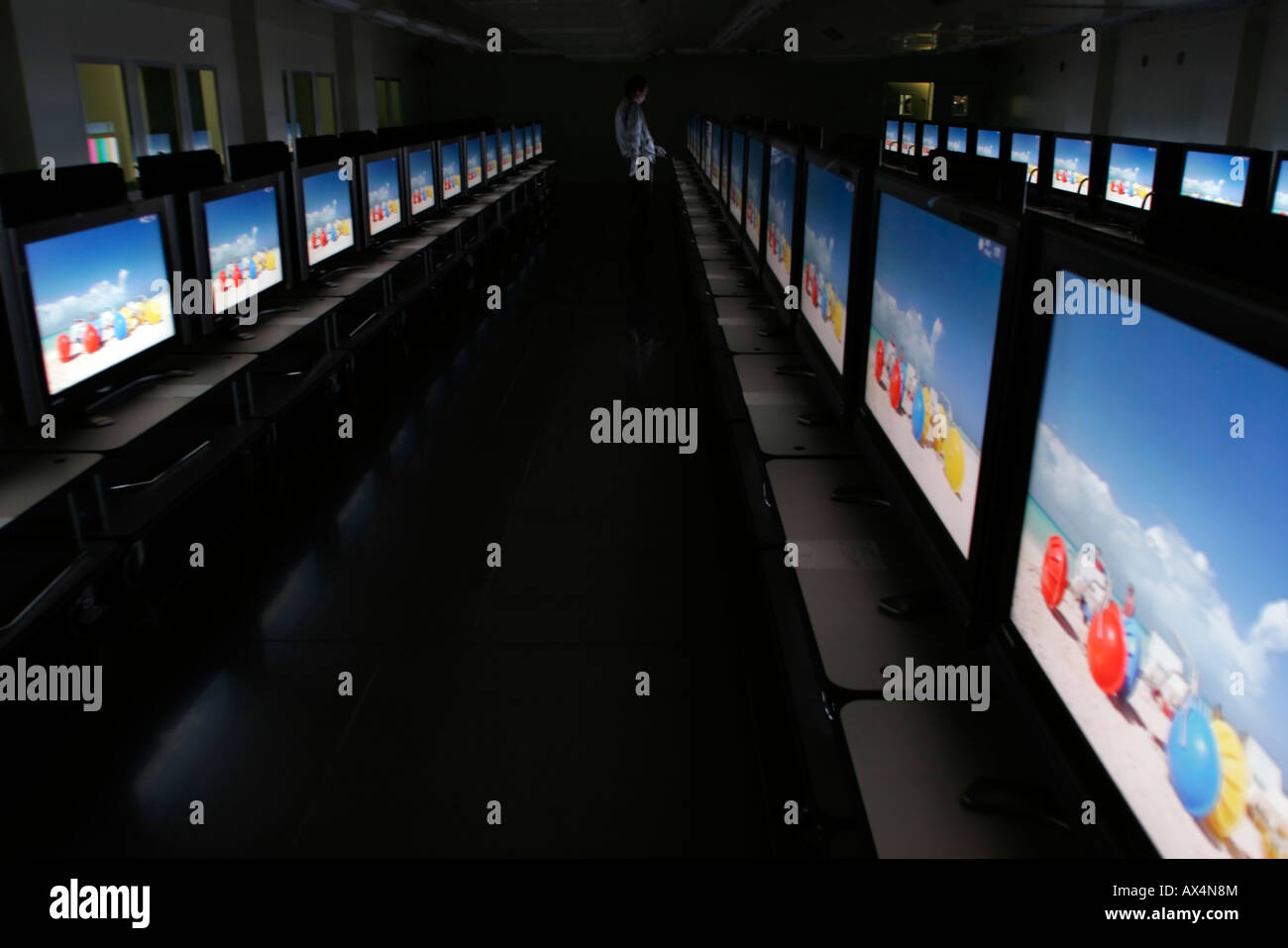 sharp lcd panel factory in stock