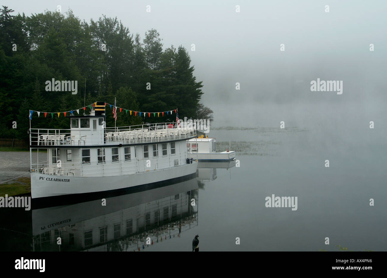 Tourist Boat in Old New York, Adirondack Park Stock Photo Alamy