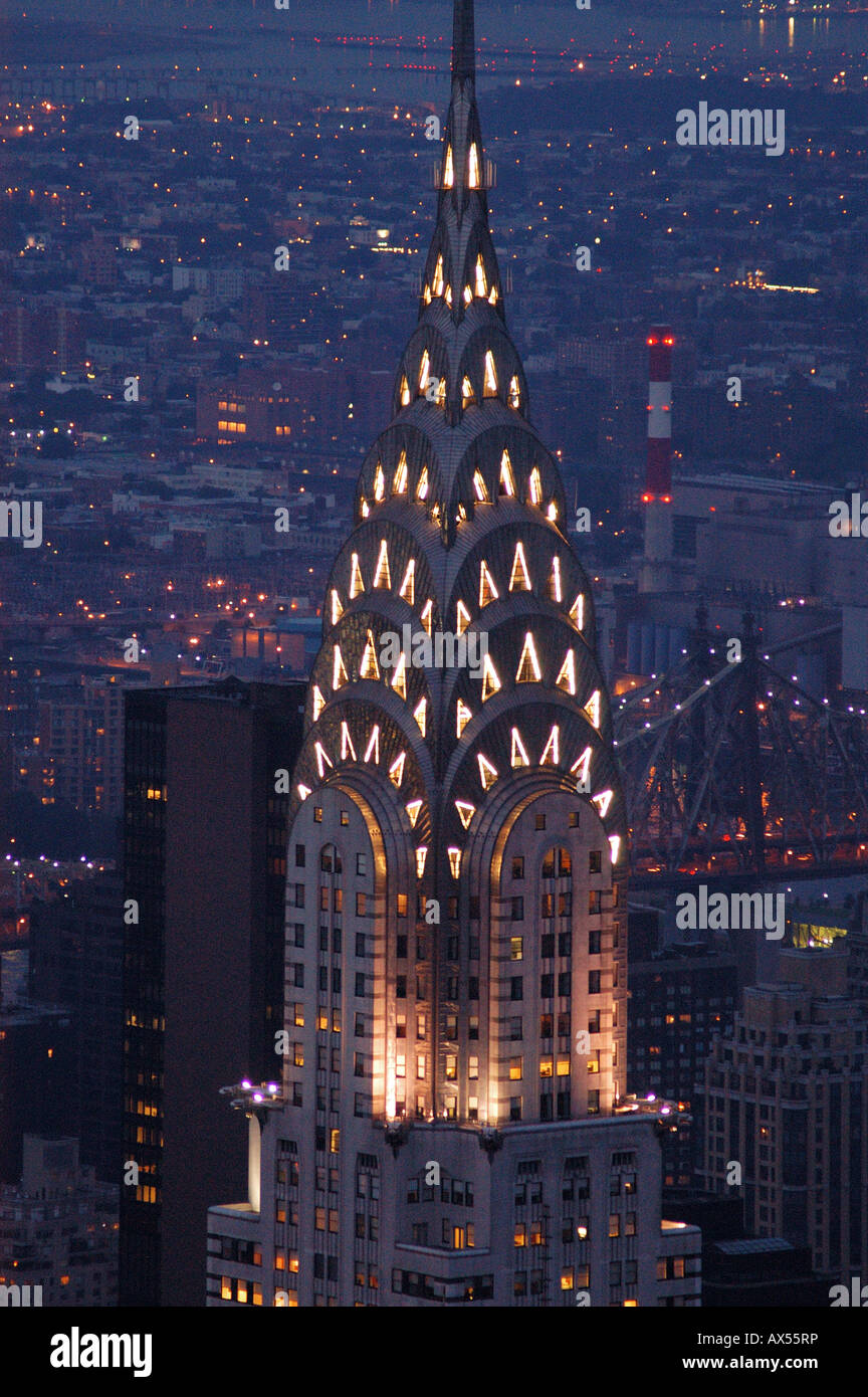 View of Chrysler Building at night from the top of Empire State Stock Photo  - Alamy