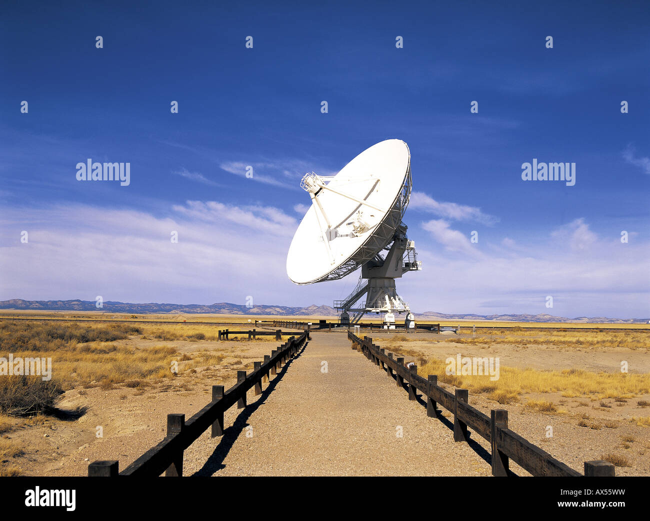 Very Large Array (VLA) antenna of National Radio Astronomy Observatory