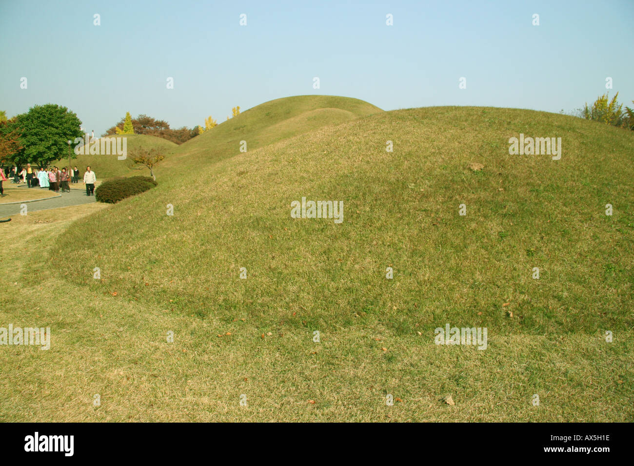 Silla burial mounds in Kyeongju, Korea Stock Photo