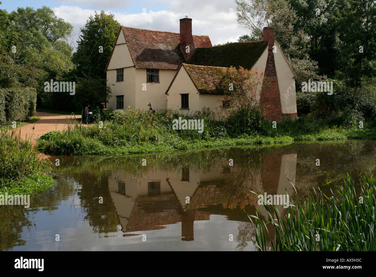 Willy Lott s House Flatford Mill on the River Stour close to the Suffolk Essex border England Stock Photo