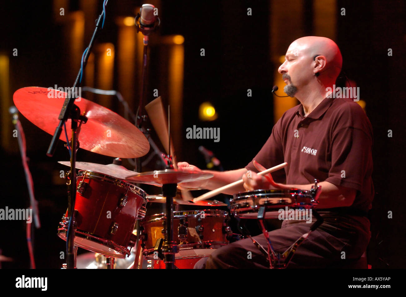 Steve smith drummer hires stock photography and images Alamy