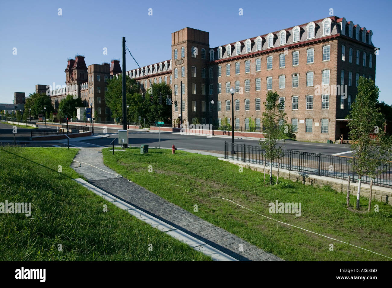 Harmony Mills, Cohoes, New York State, was once largest cotton