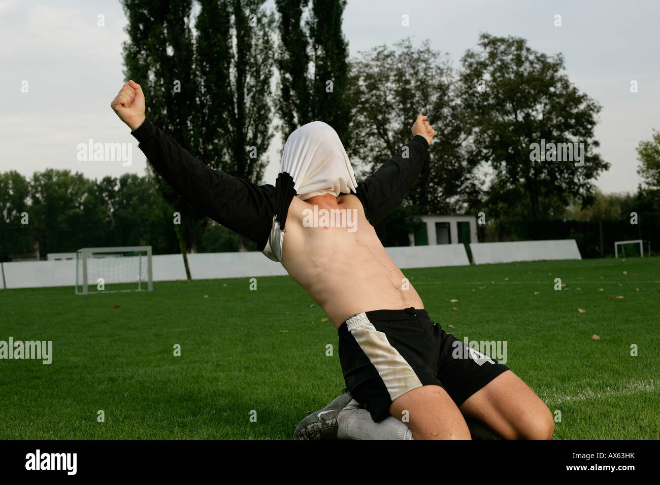 Soccer shirt over head hires stock photography and images Alamy