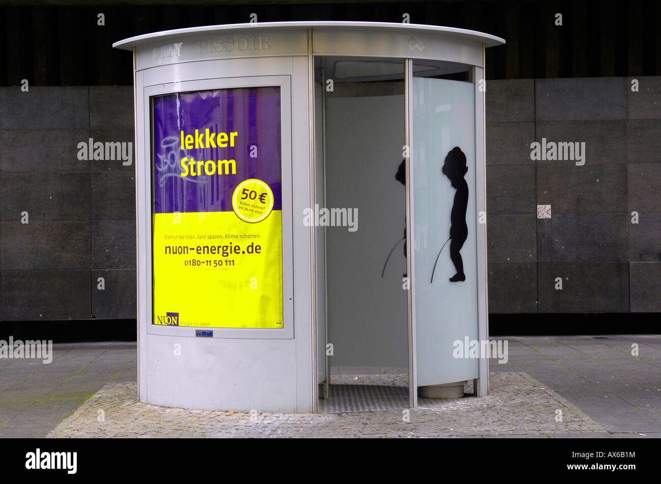pissoir urinal duesseldorf dusseldorf germany travel tourism day colour