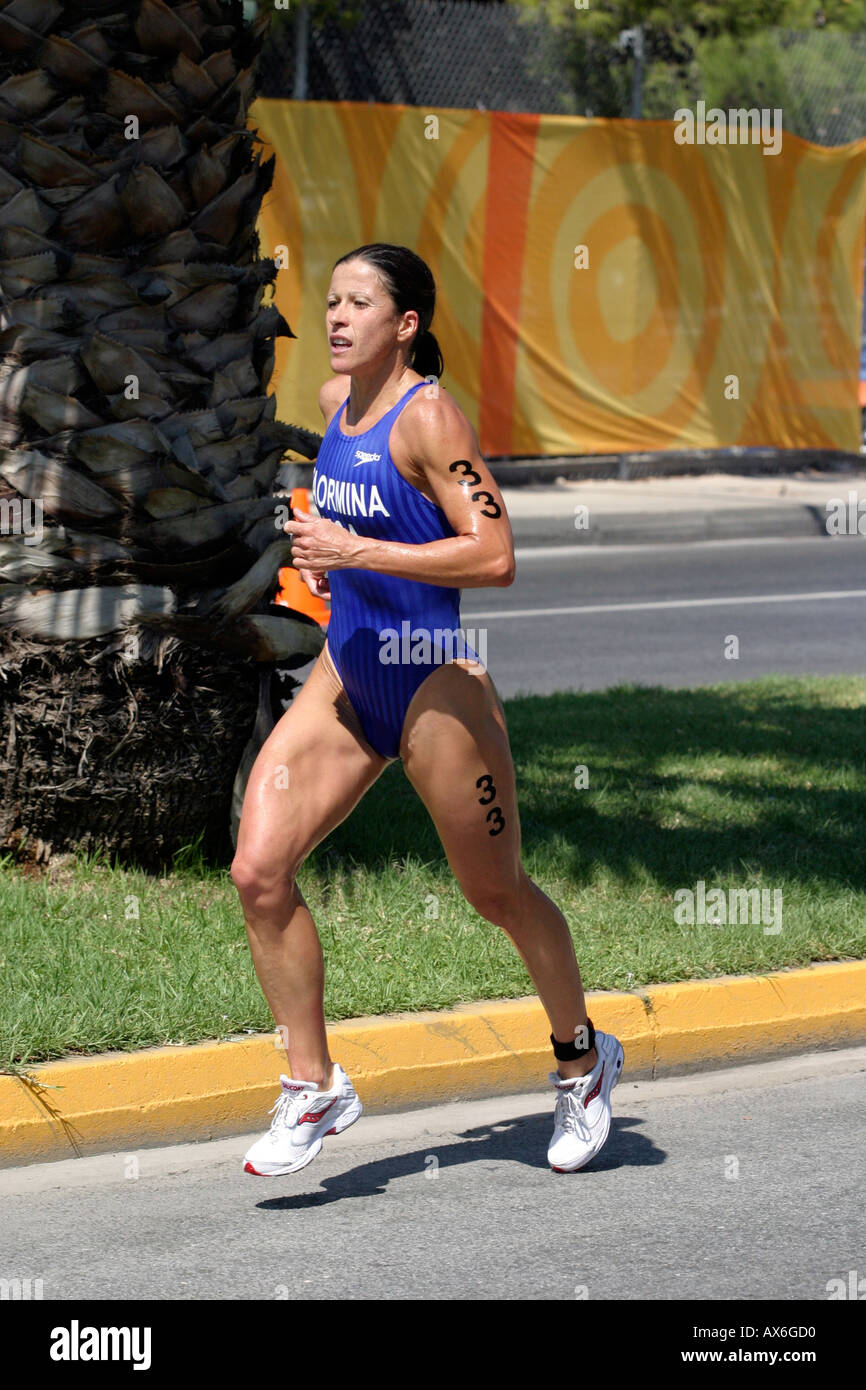 Sheila Taormina USA out on the run section of the triathlon course