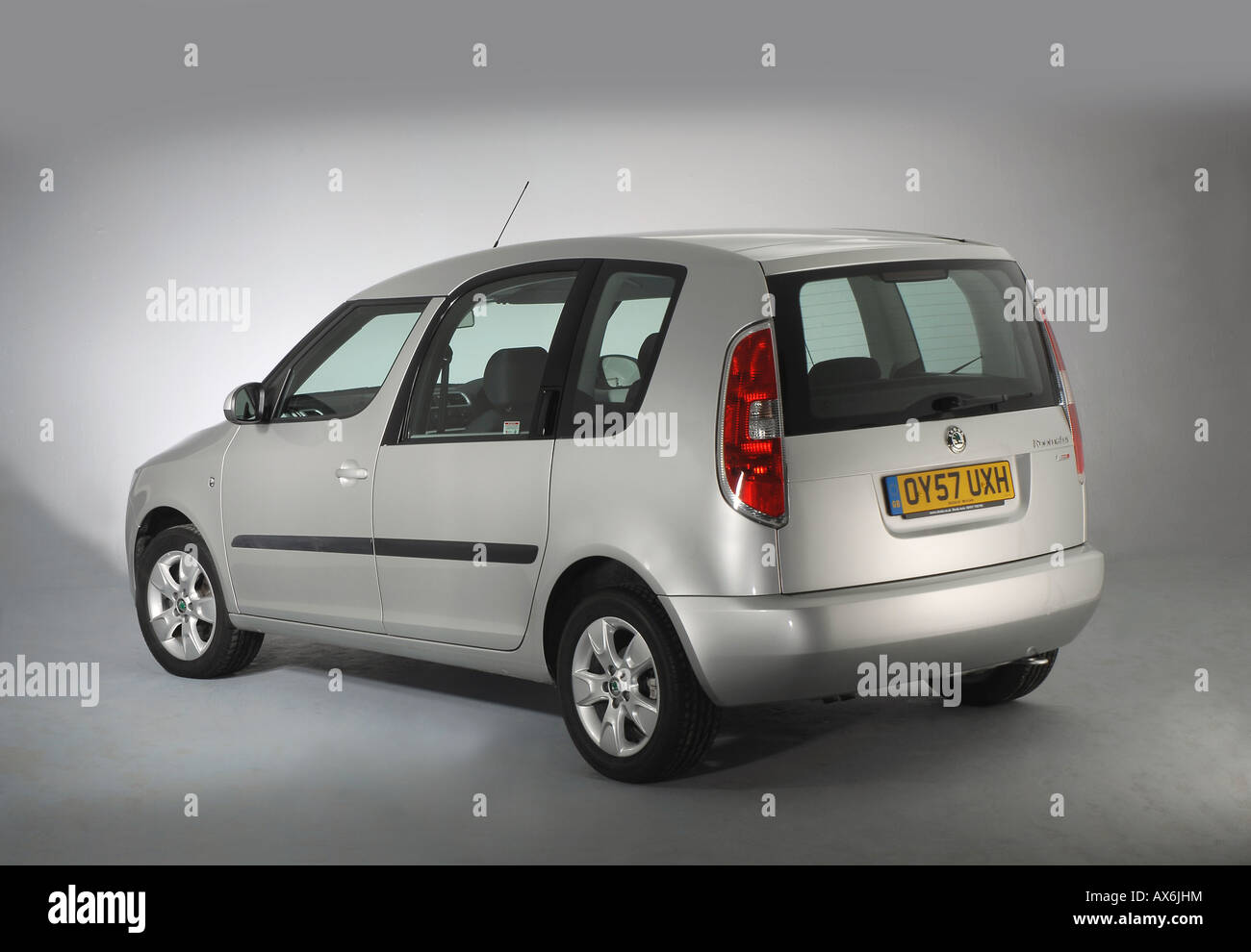 Skoda roomster hi-res stock photography and images - Alamy