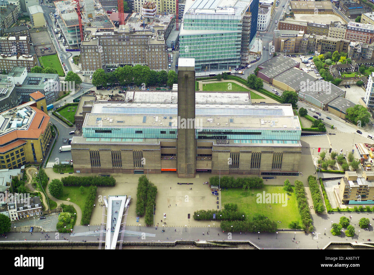 Aerial view of the Tate Modern in the Bankside area of South London, overlooking the River Thames Stock Photo