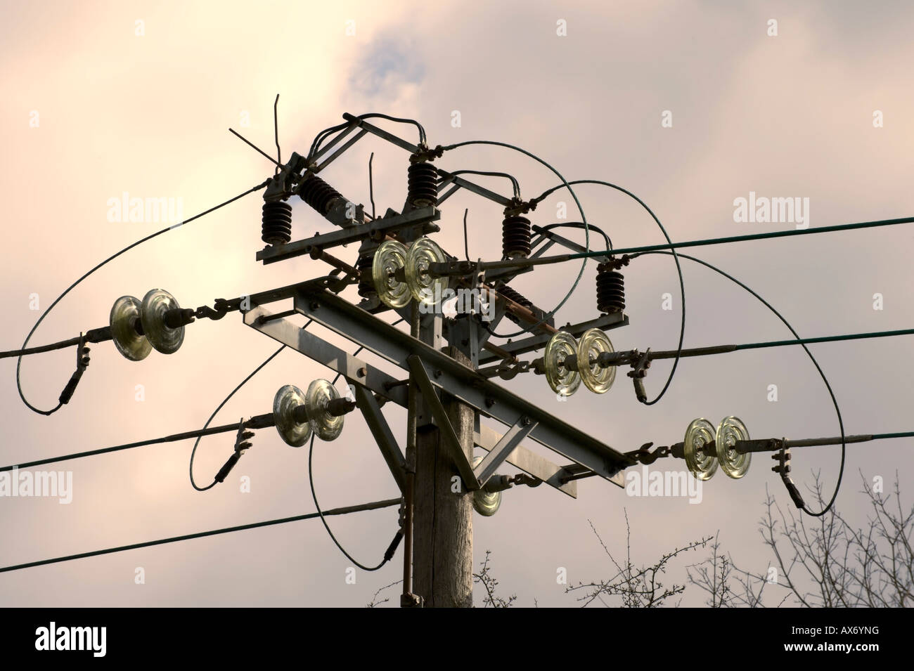 amps; broadband; cable; conductor; current; electric; electrical