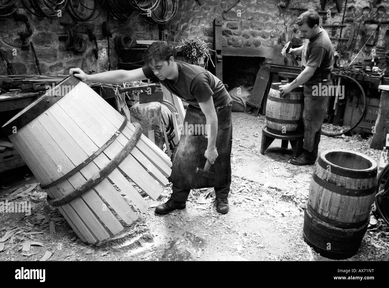 Coopers barrel hires stock photography and images Alamy