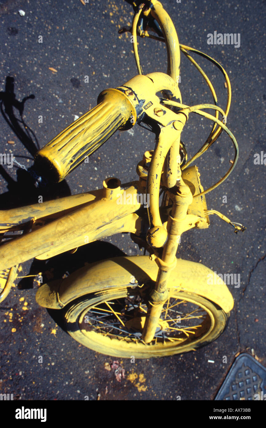 Custom paint bicycle hi-res stock photography and images - Alamy