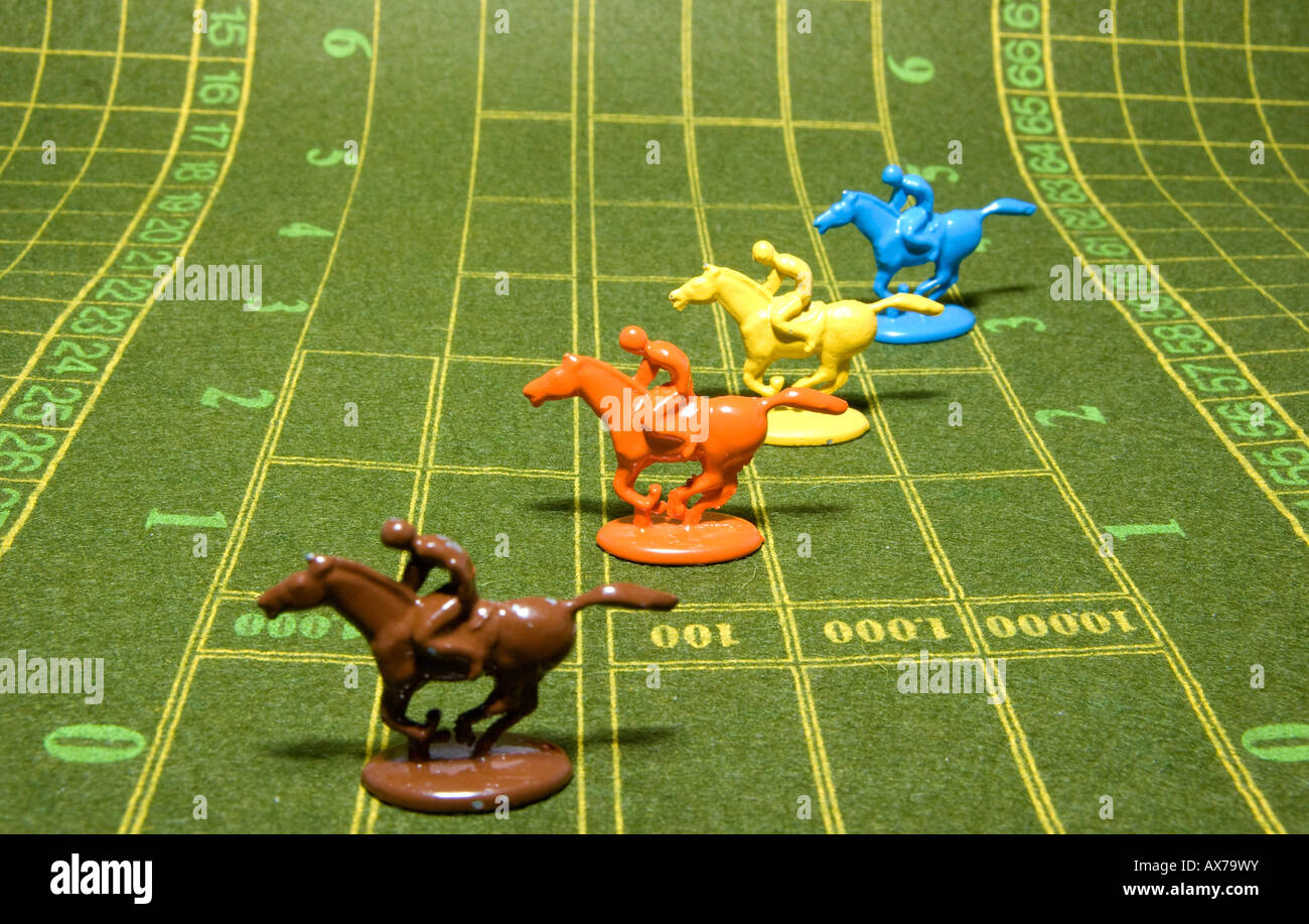 Toy horse racing game hi-res stock photography and images - Alamy