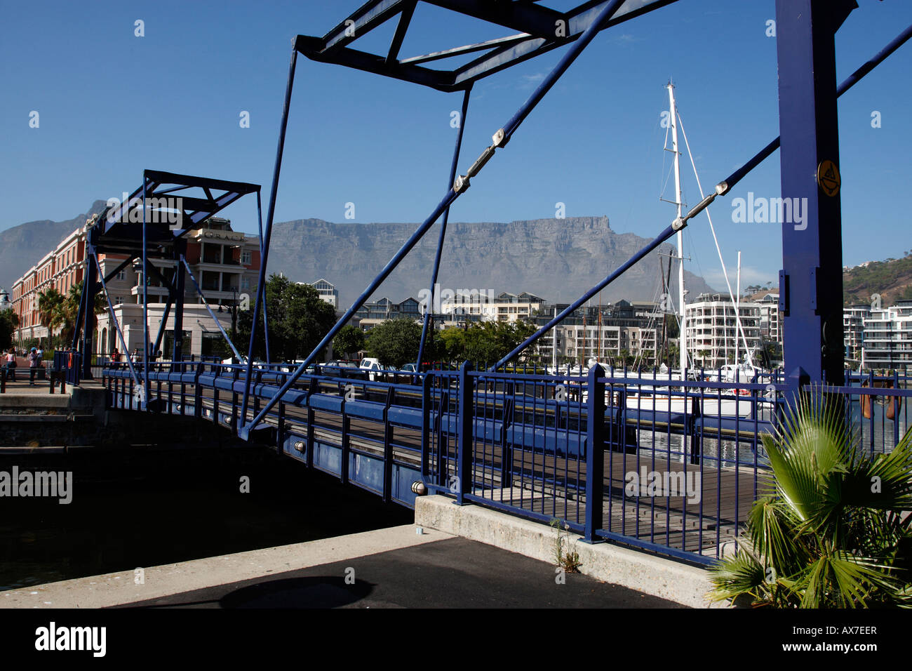 double leaf bascule bridge linking the north wharf to the west quay v&a waterfront cape town western cape province south africa Stock Photo