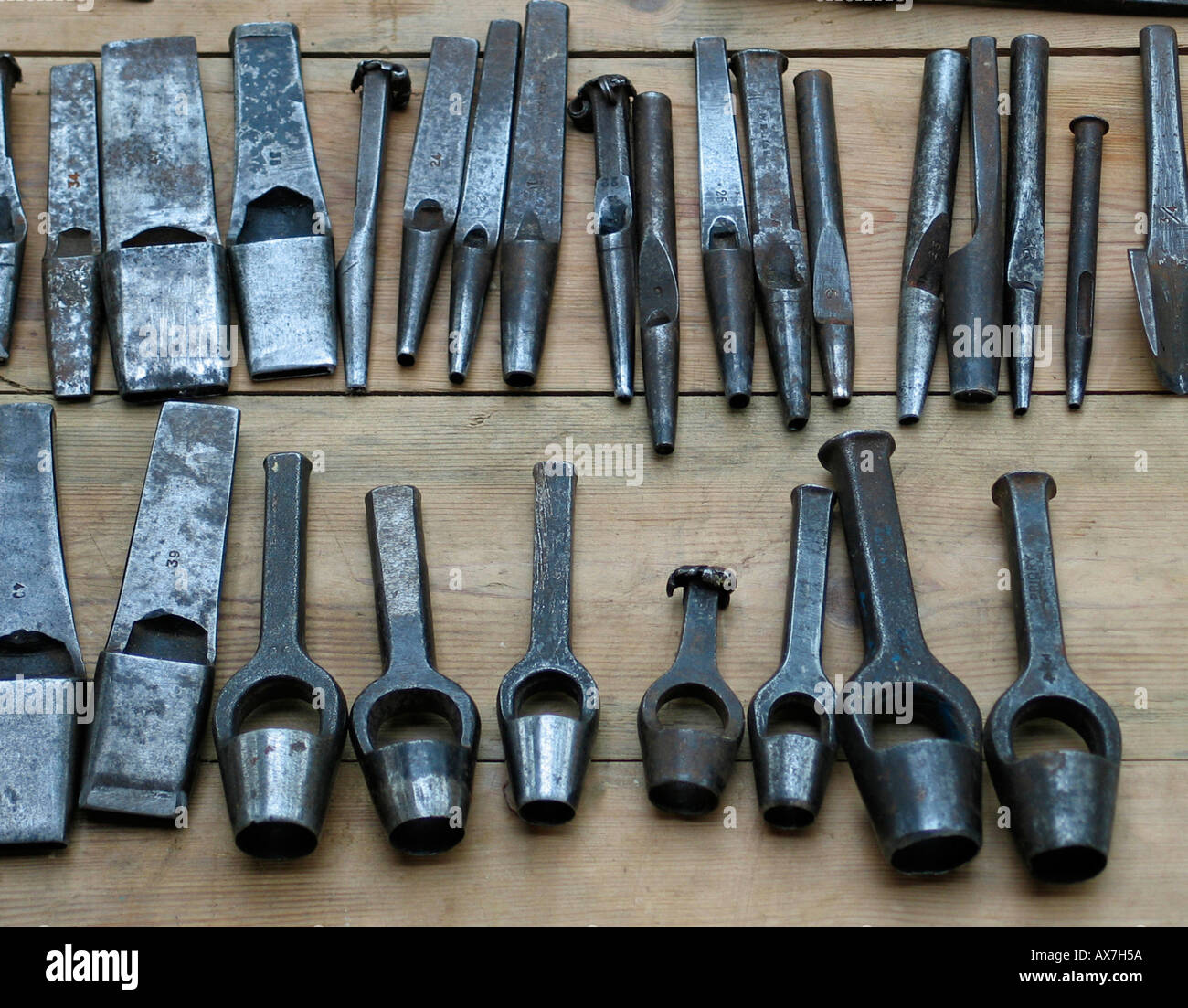 Harness maker hires stock photography and images Alamy