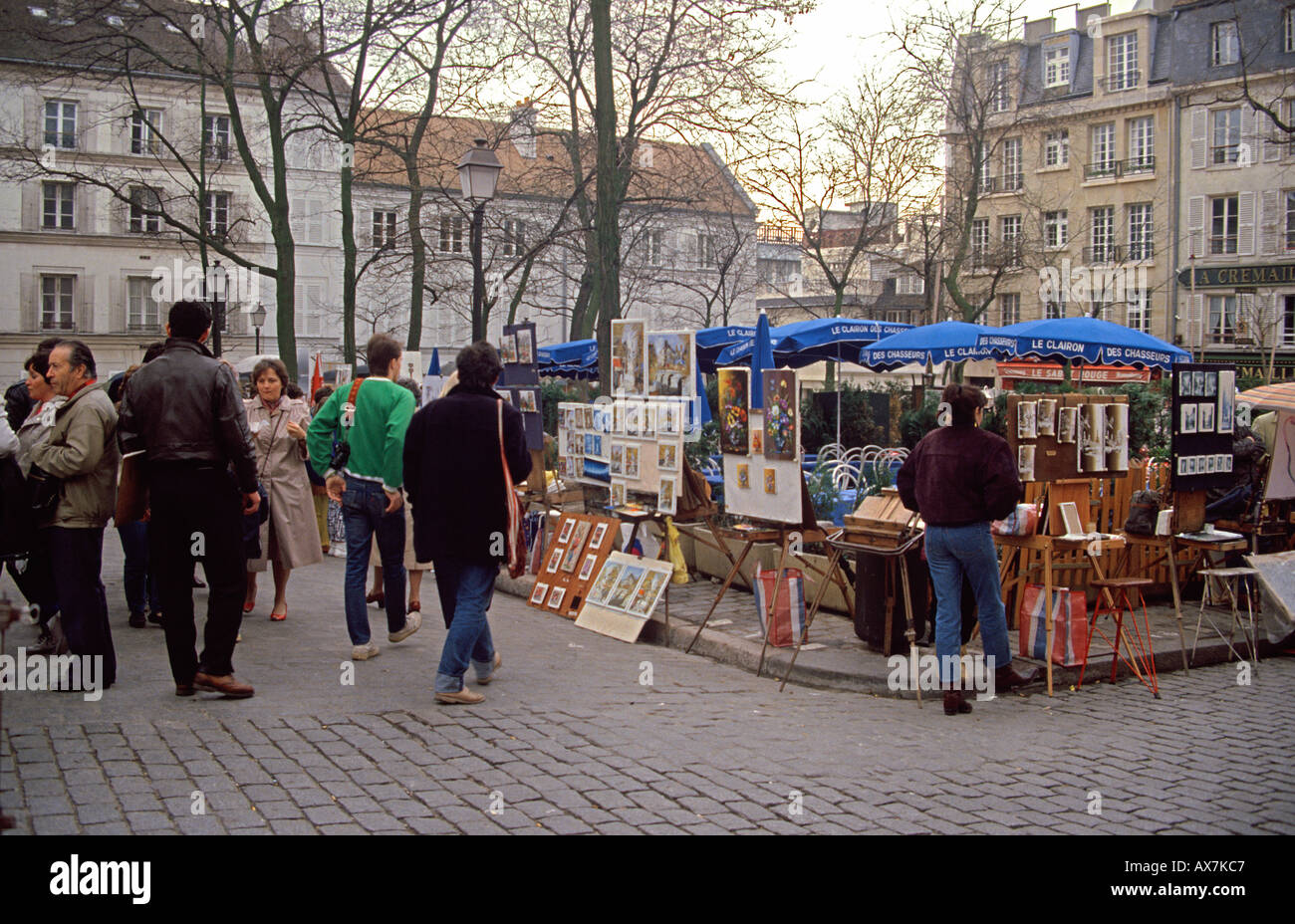Artists quarter hi-res stock photography and images - Alamy