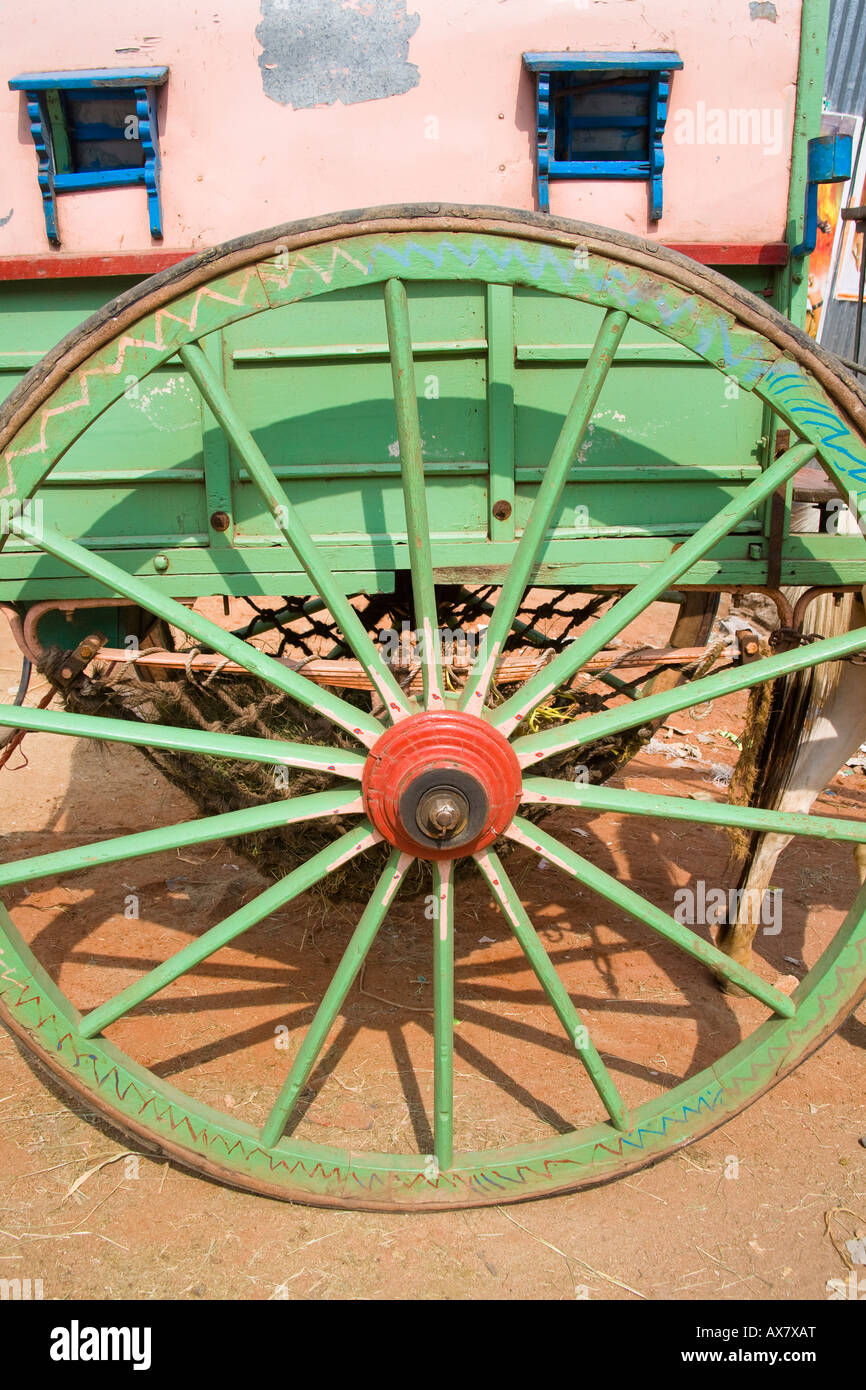 Cart wheel wheels cartwheel cartwheels carts hires stock photography and images Alamy