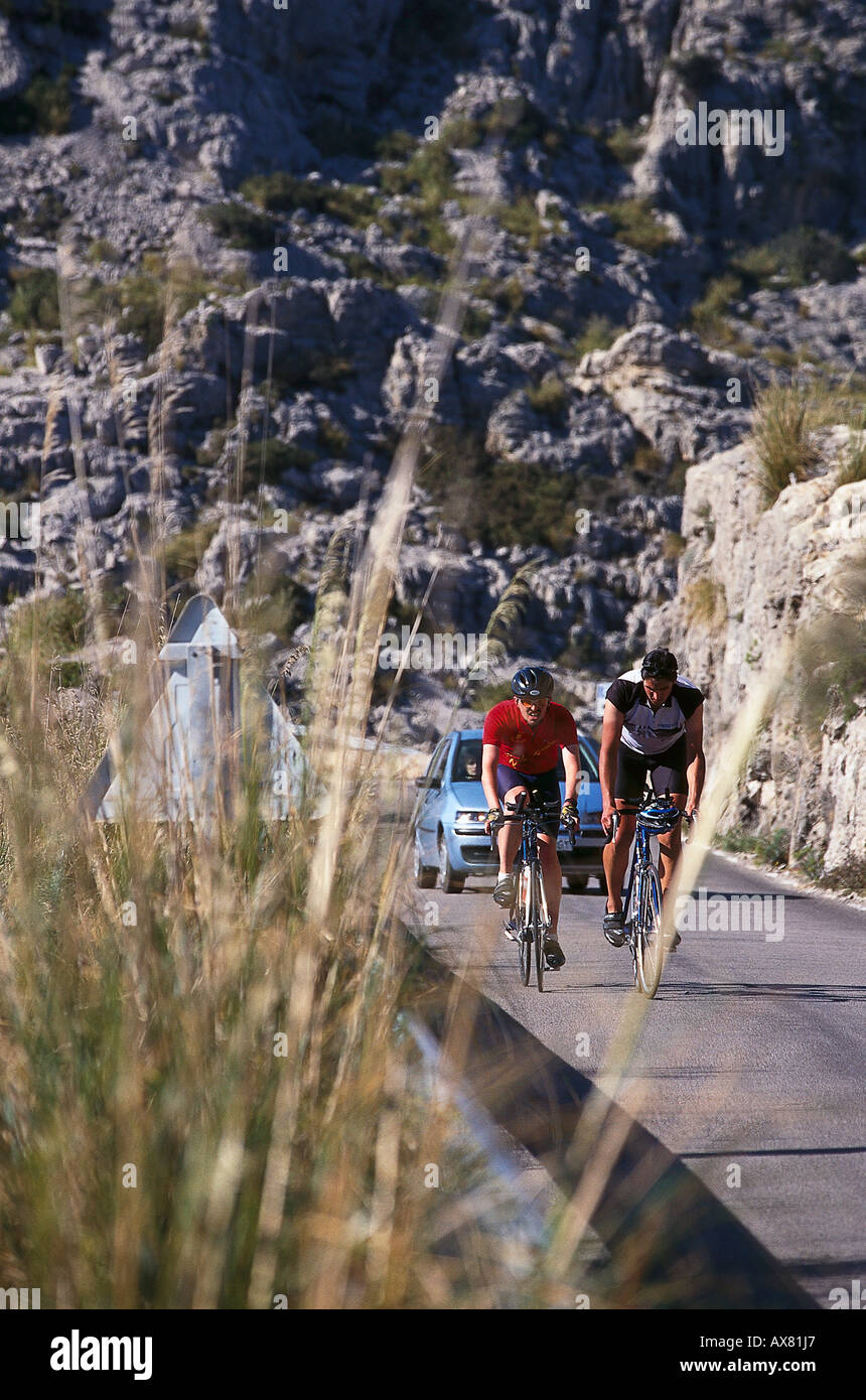 Rennradfahrer, Serpentinen, Sa Calobra, Tramuntana Mallorca, Spanien Stock Photo