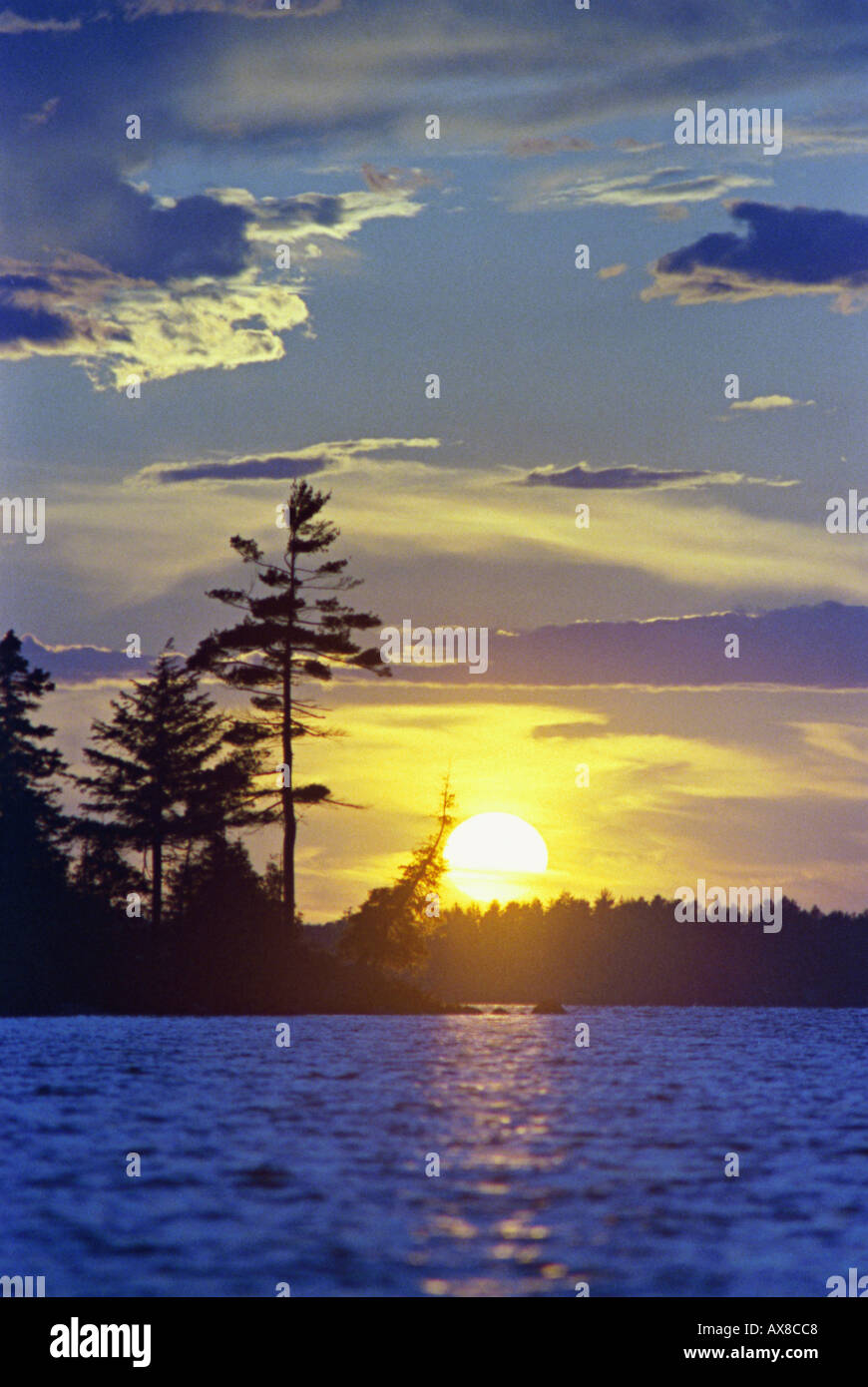 Nicatous lake hires stock photography and images Alamy