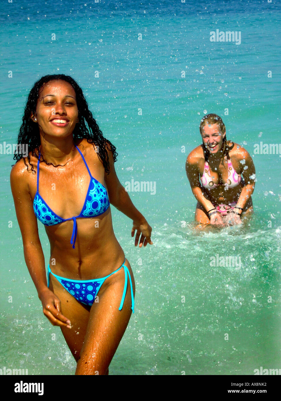 Beautiful latina bikini beach hi-res stock photography and images - Alamy