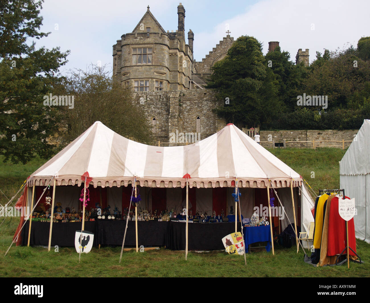 medieval knights tent flag battle abbey shields battle of hastings east