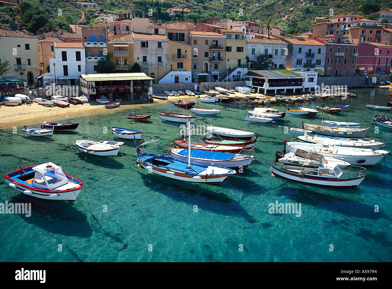 Hafenort, Boote, Giglio Porto, Isola del Giglio Toskana, Italien Stock  Photo - Alamy