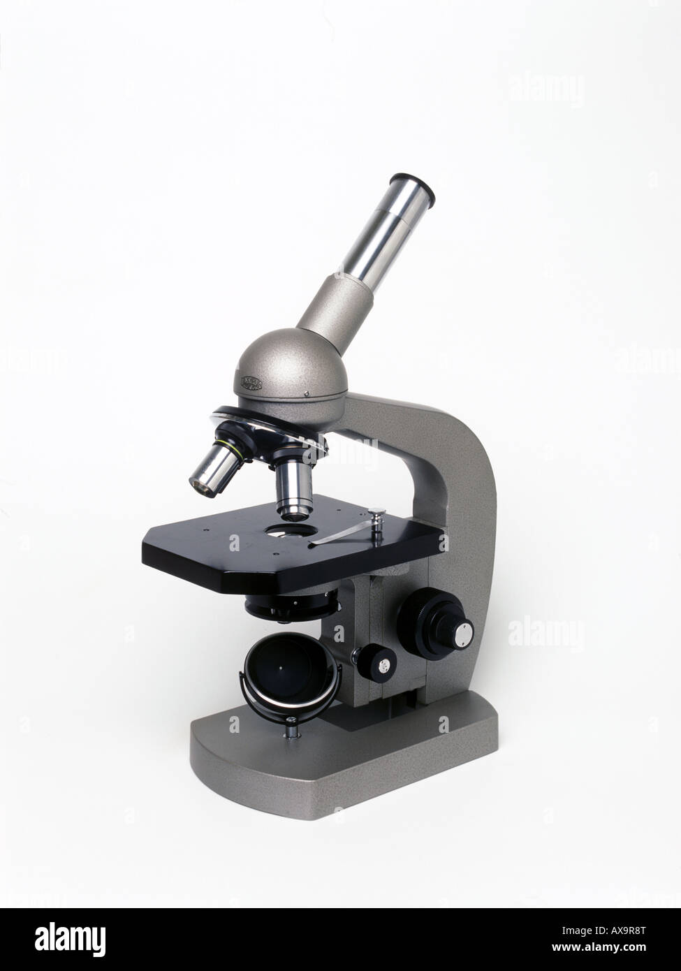 Microscope Achromatique Serie 100 Professionnel, microscope professionnel -  2beesandabroom.com
