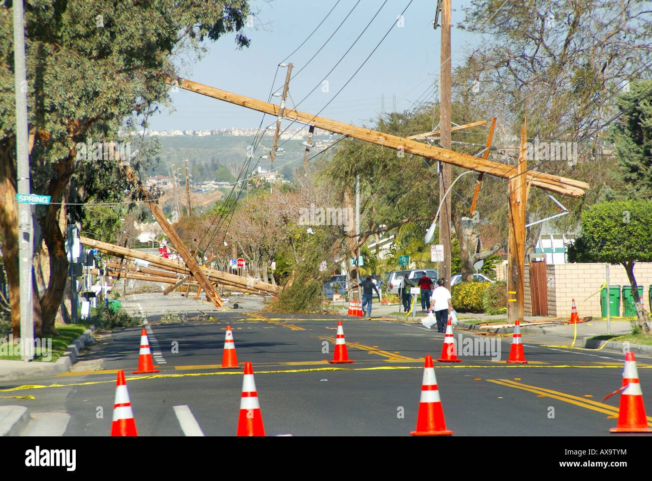 California utility poles and power lines hi-res stock photography and ...
