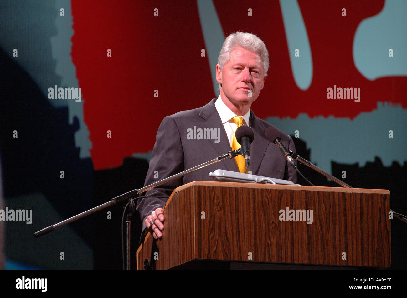 Former American President Bill Clinton at podium Stock Photo