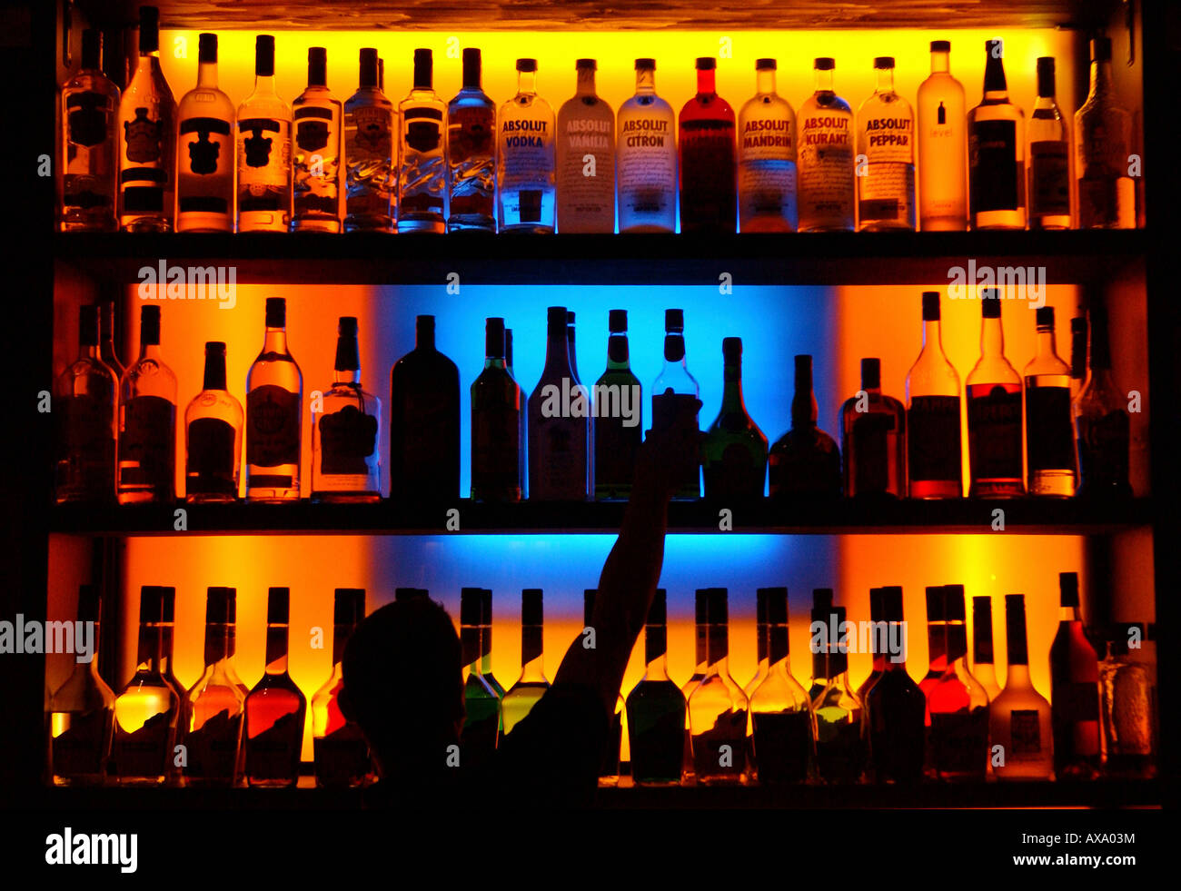 Cocktail bar shelf hotsell