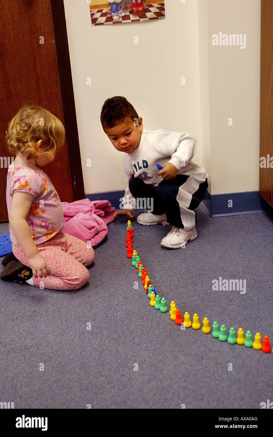 Hispanic kid speech therapy hires stock photography and images Alamy