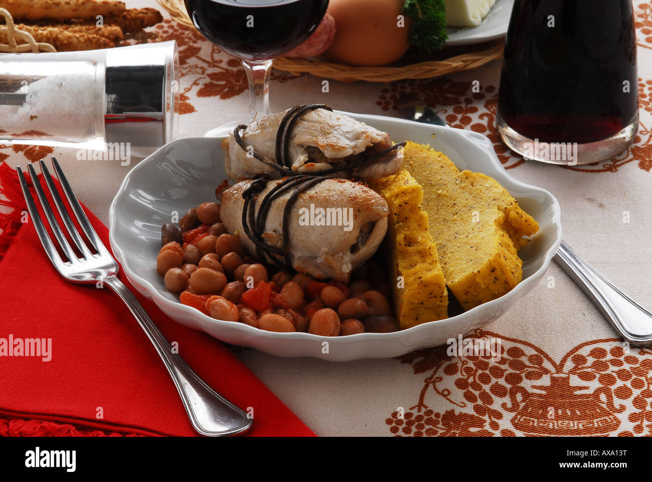 Roulades with beans - Intingolo con fagioli - Pucia e fasoeu Lombardia - Italian kitchen Stock Photo
