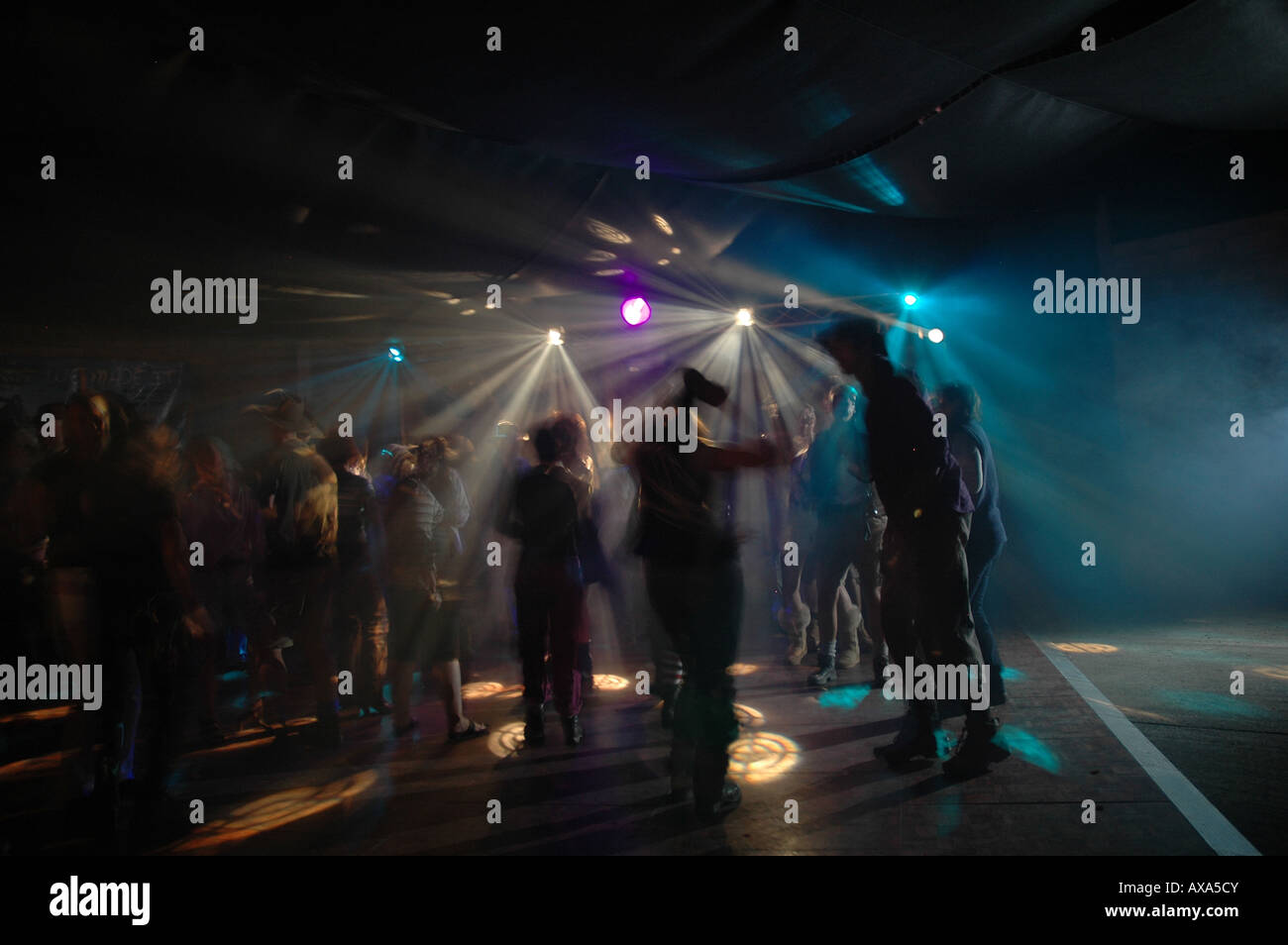 Fast dance hi-res stock photography and images - Alamy