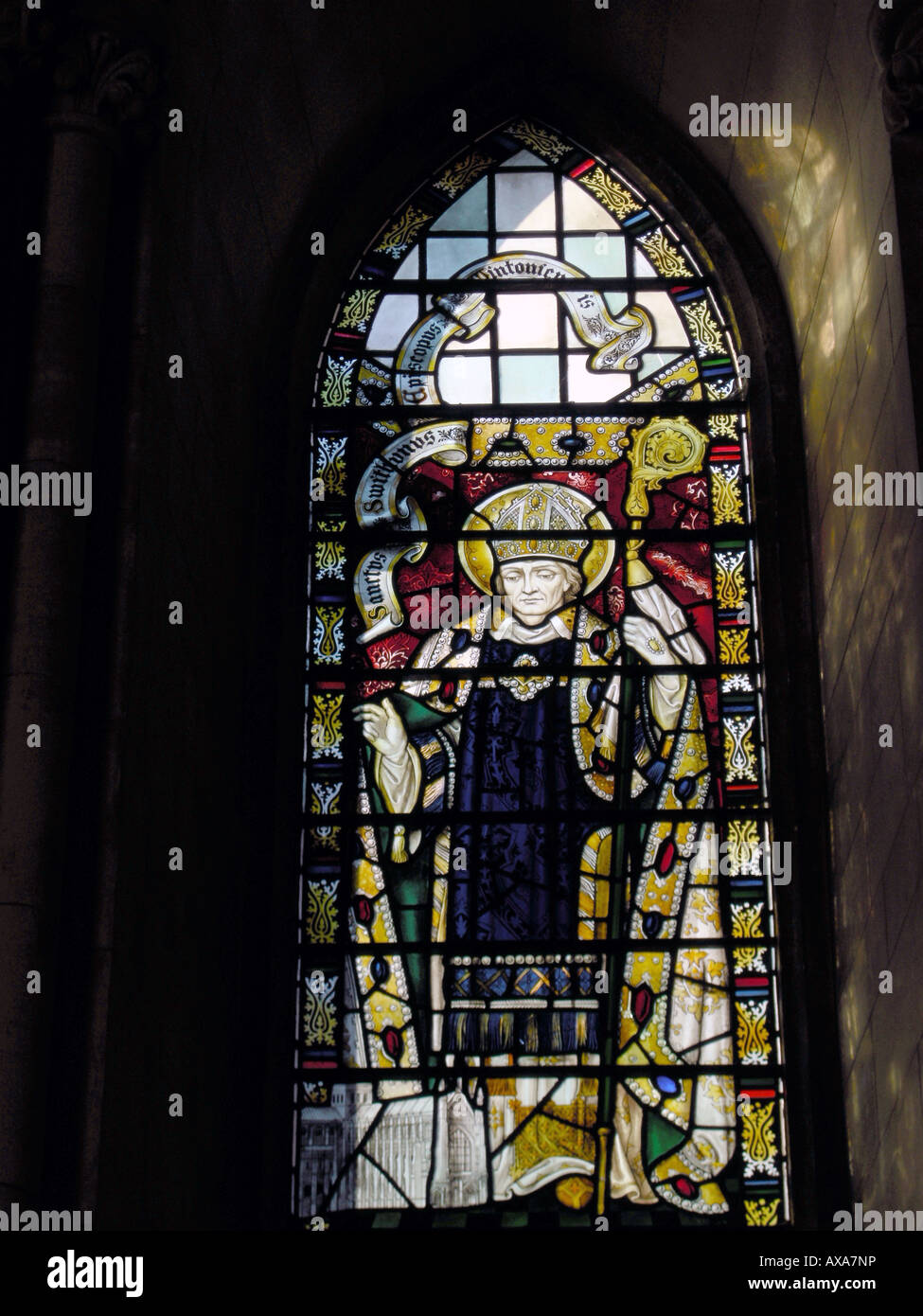 UK Stained glass windows at Southwark Cathedral London Photo by Julio
