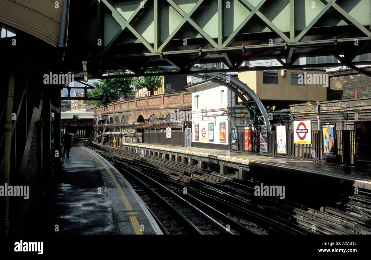 Farringdon tube station hires stock photography and images Alamy
