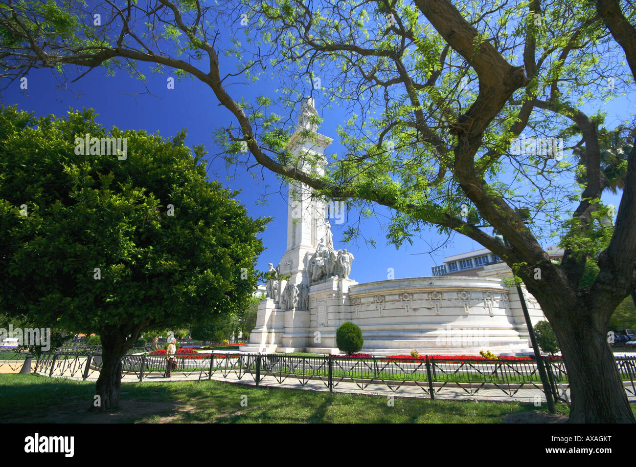 Plaza de España gardens and monument to the Constitution in Cádiz