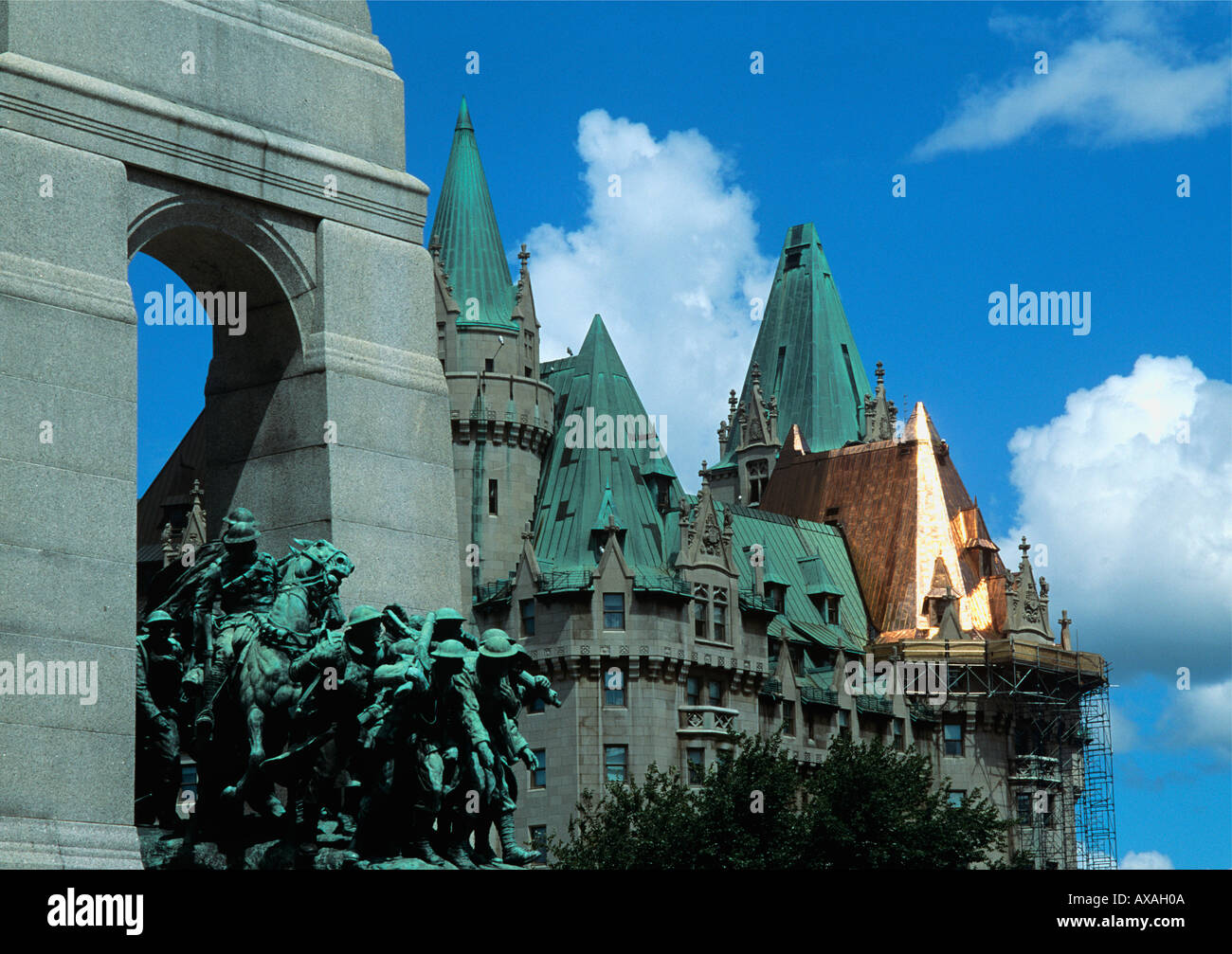 repairing copper rood to Hotel Chateau Laurier Ottawa Verdigris also on bronze war memorial Ottawa Canada Stock Photo