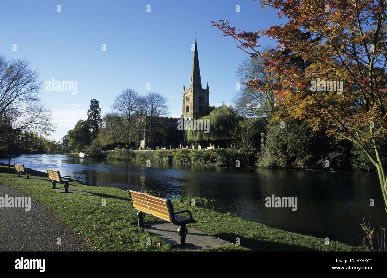 Holy Trinity Church and River Avon in autumn, Stratford-upon-Avon, Warwickshire, England, UK Stock Photo