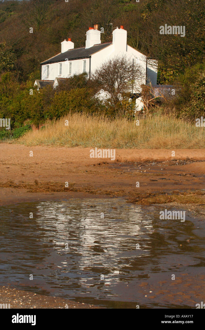 Shore Cottage, Thurstaston, Wirral, UK Stock Photo Alamy