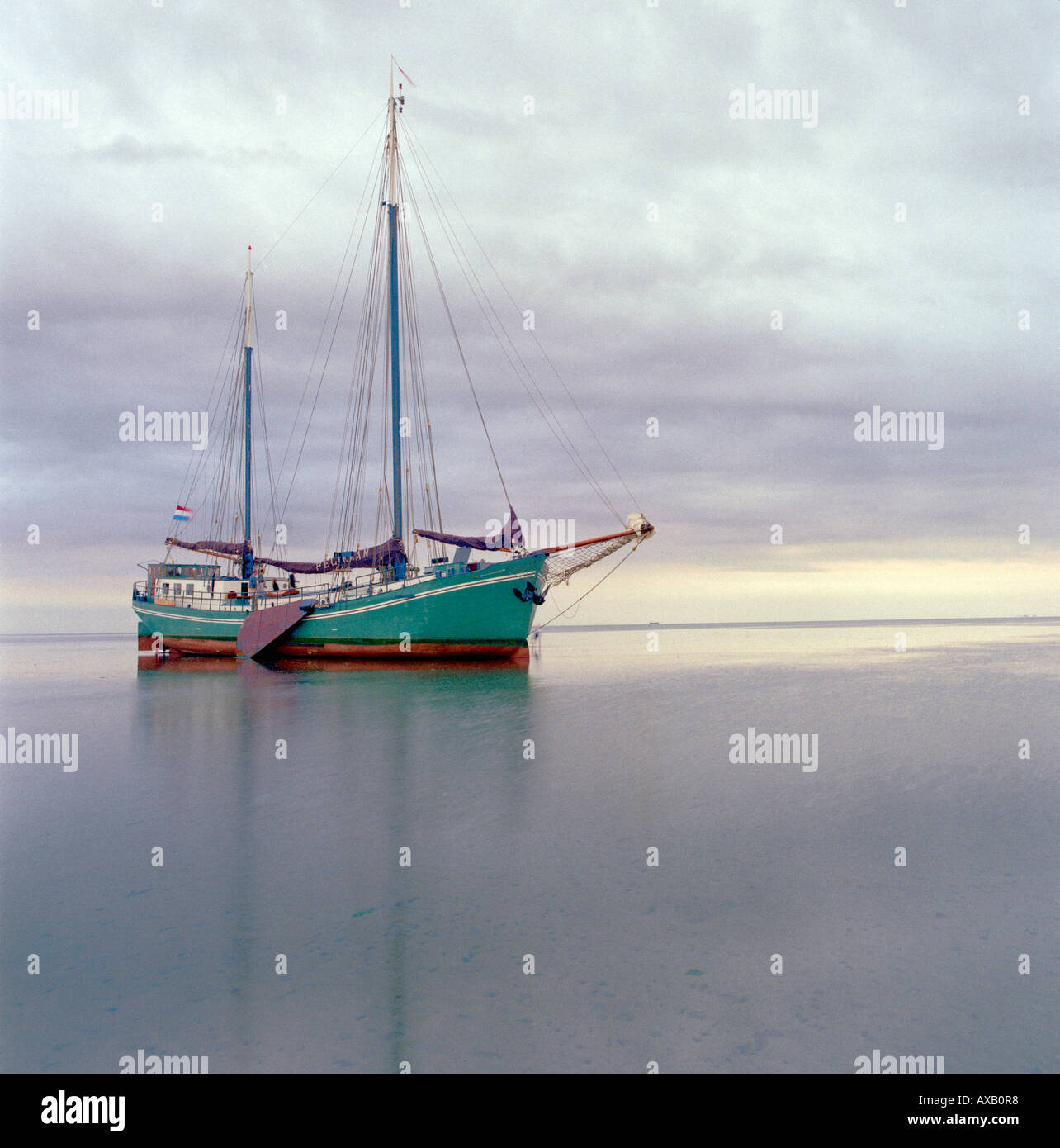 flat bottom sailboats Flat bottom sailboats