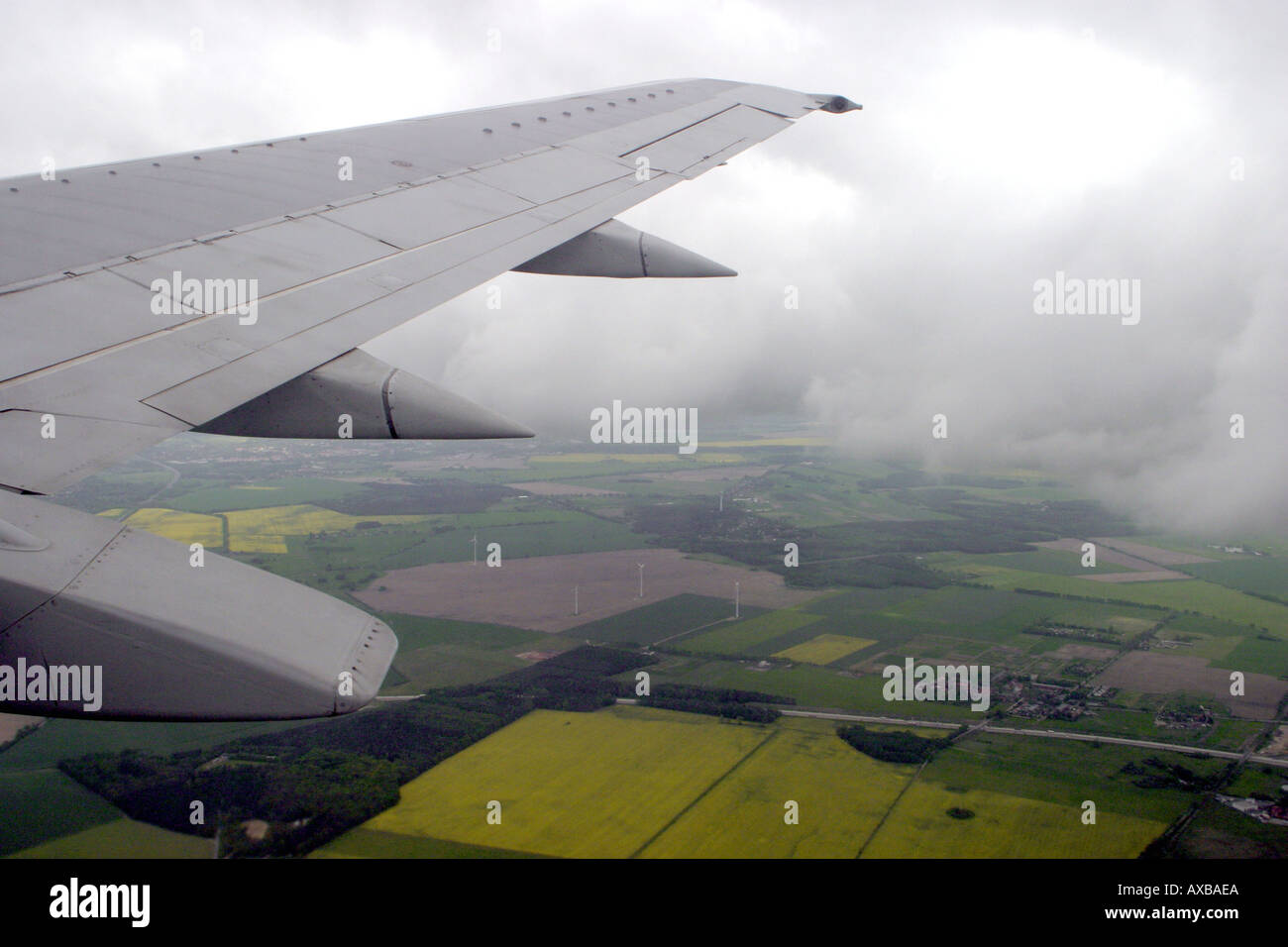 View from plane flying landing hi-res stock photography and images - Alamy