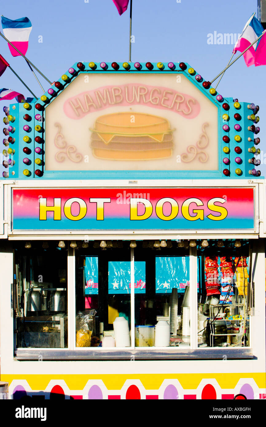 Hot dog stand funfair hi-res stock photography and images - Alamy