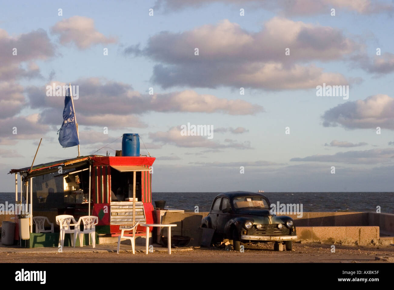 Tiny cafe/shack on the Montevideo coast Stock Photo