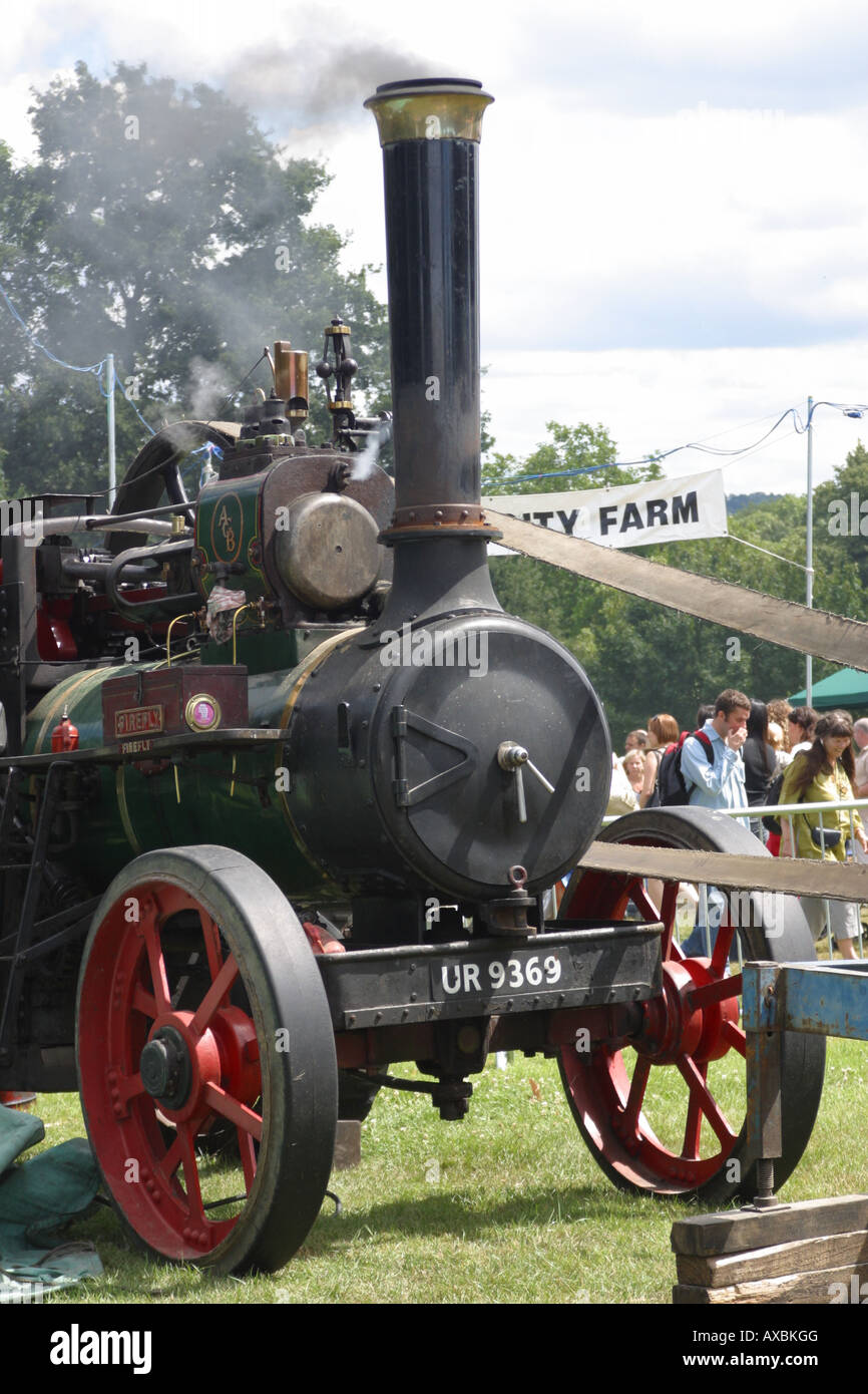 steam tractor engine power sawmill buzz saw wheels lambeth country show
